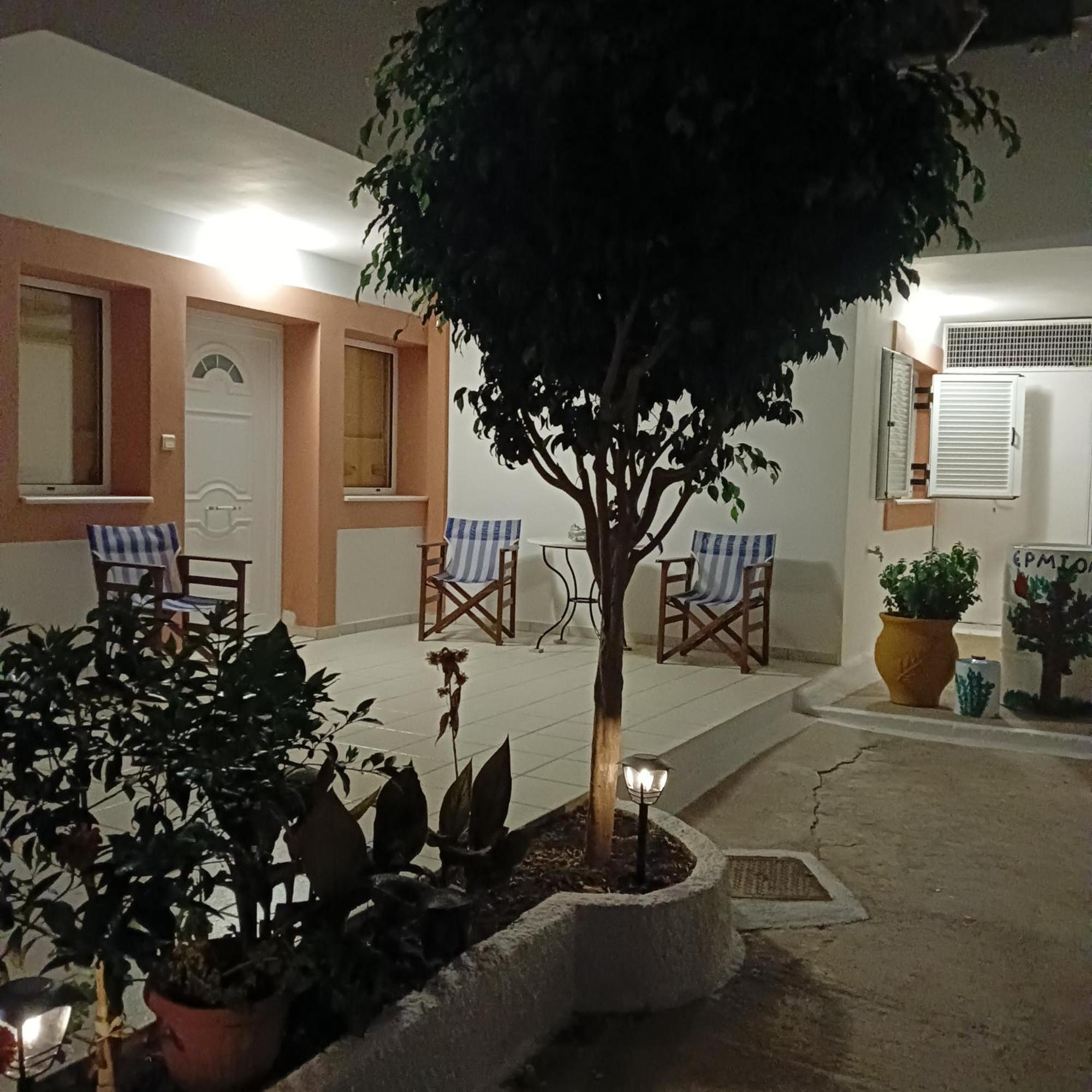 Seashell Apartment